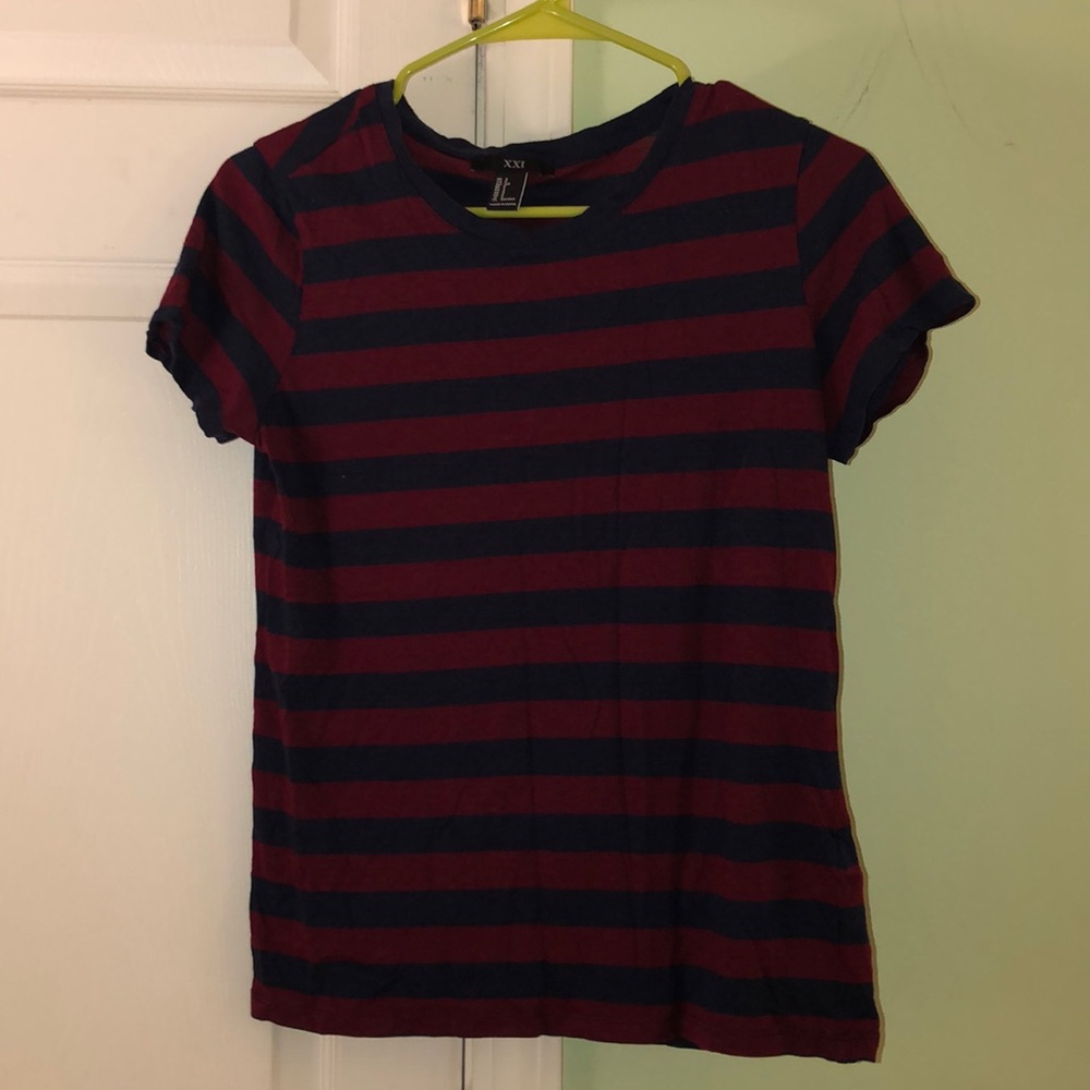 Forever 21 T-shirt